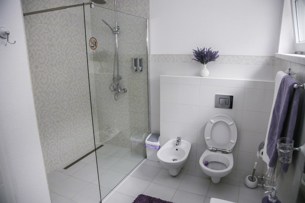 Lgp Exclusive Apartment Bihac Exterior photo